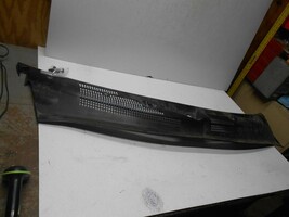 2004 jeep Grand Cherokee Cowl Air Inlet Grille Panel - $149.99
