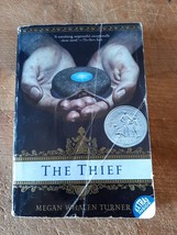 Queen&#39;s Thief The Thief A Newbery Honor Award Winner Megan Whalen - £1.50 GBP