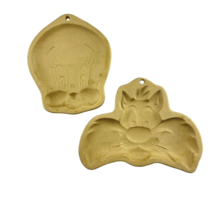Warner Bros. Cookie Mold Baking Sylvester and Tweety Bird Lot of 2 - £22.78 GBP
