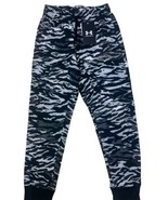 UNDER ARMOUR ~ Joggers ~ Pennant ~ Camouflage ~ Cargo Pants Youth XS (5/6) - $44.76 CAD