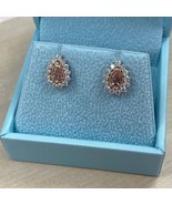 1.56 TCW Pear Lab Grown Fancy Intense Pink Diamond Stud Earrings 14k Whi... - €1.020,64 EUR 1.56 TCW Pear Lab Grown Fancy Intense Pink Diamond Stud Earrings 14k Whi... - €1.020,64 EUR