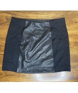 Express Skirt Womens Size XS Black Snake Mini Stretch - $23.09 CAD