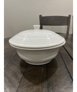 Fiesta HLC USA Covered Casserole w/ Lid 1980s-90s White 2 Qt - $1,099.28 MXN