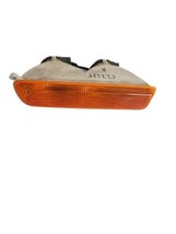 Passenger Corner/Park Light Park Lamp-turn Signal Fits 97-01 CHEROKEE 28... - $371.40 MXN