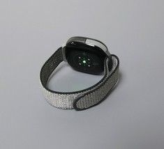 Fitbit Ace LTE GA05576 Kids Smartwatch - Mild image 4