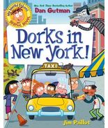 THE DAY MY BUTT WENT PSYCHO (ANDY GRIFFITHS') PAPERBACK – 0439424690 - $6.43