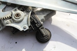 2009-2013 TOYOTA MATRIX REAR LEFT WINDOW MOTOR REGULATOR  R1971 image 8