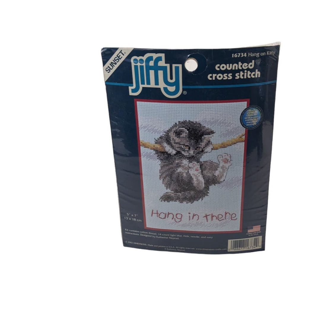 Jiffy 16734 Hang On Kitty Counted Cross Stitch Dimensions 2002 5x7 - £8.51 GBP