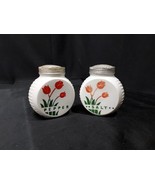 1940s Tulip Fire King Salt & Pepper Shakers ART DECO Range Kitchen Set - €32,11 EUR 1940s Tulip Fire King Salt & Pepper Shakers ART DECO Range Kitchen Set - €32,11 EUR