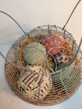 Vintage Wire Egg Basket image 3