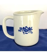 Vintage Arabia Finland Pitcher Blue Flower Design on White 5” Tall - $282.06 MXN