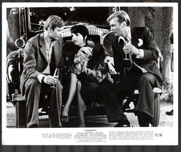 Cabaret-Liza Minnelli-Helmut Griem-Michael York-8x10-B&amp;W-Movie-STILL - £41.39 GBP