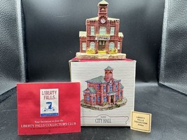 Vintage  Liberty Falls Americana Collection - City Hall AH84 1994 - £6.85 GBP