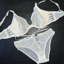 NWOT Victoria&#39;s Secret 34DD BRA SET M panty Coconut White lace daisy Strappy - $69.29