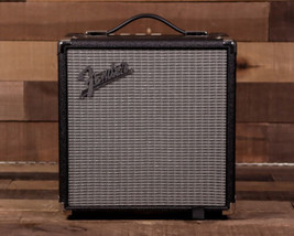 Fender Rumble 15 (V3) Bass Combo,  Black/Silver - £95.08 GBP