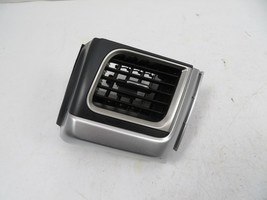 Toyota Highlander Vent, Dashboard, Outer Left 55686-0E010 - $26.72