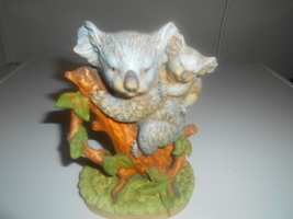 Lefton Koala Bear &amp; Baby Figurine - £11.75 GBP