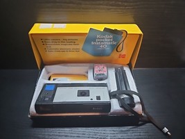 Vintage Kodak Pocket Instamatic 40 Camera  W/ Original Box Flash USA 197... - $88.83
