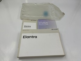 2018 Hyundai Elantra Owners Manual Handbook Set with Case OEM H03B46057 - £28.76 GBP
