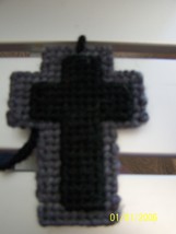 Handcrafted Plastic Canvas Cross - £2.39 GBP