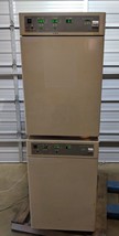 VWR 2375 Double-Stacked CO2 Incubator 9150732 - $585.00