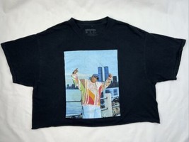 NOTORIOUS BIG Cropped T SHIRT Cosby Sweater TWIN TOWERS New York City Sk... - $24.74