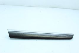 12-19 VOLKSWAGEN PASSAT 1.8T SE Front Right Door Trim F3238 image 2