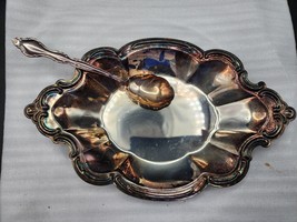 International Silver Deepsilver #548 Nut/Candy Dish With Silver Spoon - £12.22 GBP