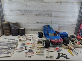 Vintage Team Associated RC10GT Plus Rally Off-Road Car With Tons Of Extra Parts - £319.53 GBP