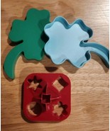 Shamrock Lucky Four Leaf Clovers Tupperware Vintage Plastic Treat Cookie... - $14.75