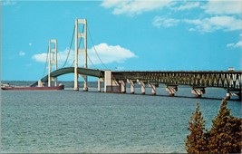 The Mackinac Bridge MI Postcard PC473 - £3.92 GBP