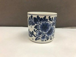 Vintage Delft Holland Small Cup With No Handle Blue Foral #89811 - £17.00 GBP