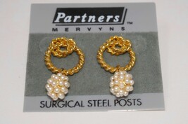 Partners Mervyns Gold Tone Hoop with Faux Pearl Cluster Earrings - £15.79 GBP