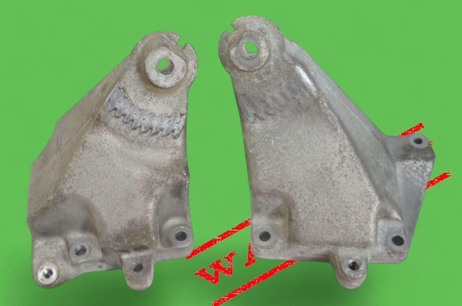 2008-11 Mercedes W204 C350 C300 RWD Engine Mount Bracket Support 2722232... - $85.00