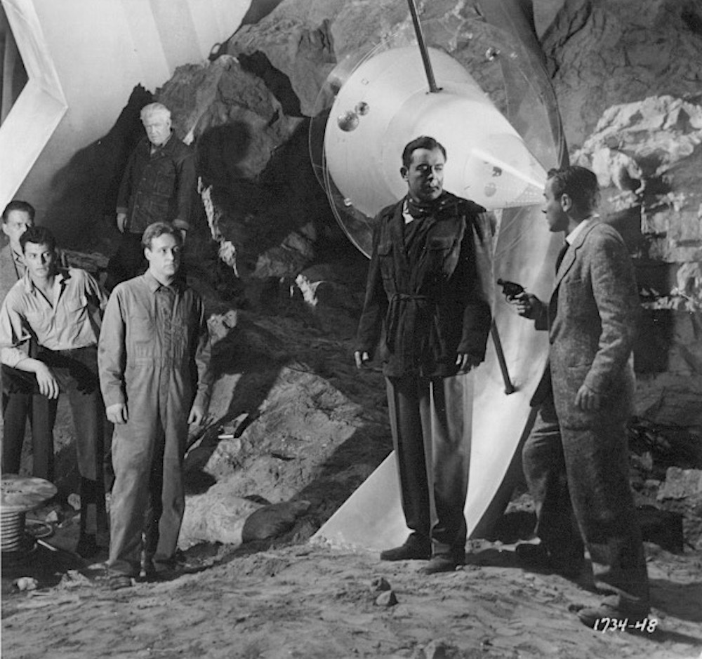 1953’s IT CAME FROM OUTER SPACE facing mine shaft morphed locals b/w 8x8... - $6.99