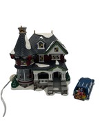 Department 56 Snow Village House &amp; Car Kissing Claus Ln 1224 - $74.24