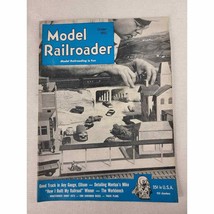 Model Railroader Volume 17 Number 10 October 1950 - $14.37