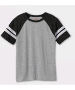 Boys&#39; XS (4-5) Baseball Short Sleeve T-Shirt - Cat &amp; Jack - $8.19 CAD