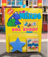 1985 Sunmark WIlly Wonka Rainbow NERDS Box Buddy Candy Container Vintage - $8,330.42 MXN