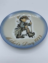 Hummel Mother&#39;s Day Plate 1977 West Germany - £10.98 GBP