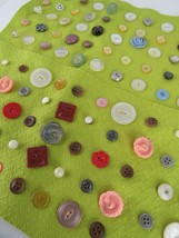 110 VINTAGE assorted buttons lot BAKELITE LUCITE AGATE 1950&#39;s 1960&#39;s - £48.52 GBP