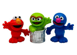 Hasbro Sesame Street Figures Elmo Grover Oscar The Grouch 2.5 inches Plastic Toy - £13.26 GBP