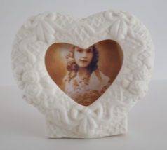Heart Picture Frame Unglazed Embossed Ceramic Creamy White 4.5W x 4&quot;H  - £7.07 GBP