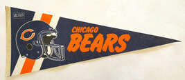 Vtg NFL Football Pennant-Chicago Bears-29&quot; Banner-Football-Triangle Flag-Blue - £16.19 GBP