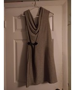 NWT XOXO Women Gray Cocktail Dress With Sparkles and buckle Medium - €33,52 EUR