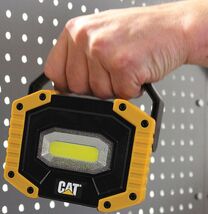 LED Portable Worklight  250 \ 500 LUMENS  Built In Magnets,Cat, - $18.32