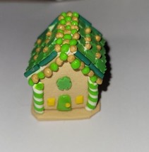 Dollhouse St. Patrick&#39;s Day Gingerbread House Baked Dessert Display  - £7.14 GBP