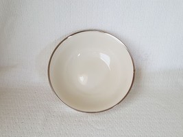 Lenox MONTCLAIR 9.5&quot; Round Vegetable Bowl Ivory Porcelain with Platinum Rim - £28.41 GBP