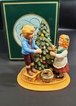 Vtg AVON Christmas Memories &quot;Keeping the Xmas Tradition&quot; Porcelain Figur... - $22.76