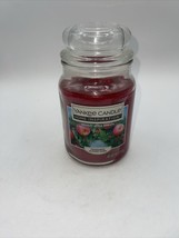 Yankee Candle Home Inspiration Red Holiday Apple Wreath 19 oz Jar Candle - £15.97 GBP